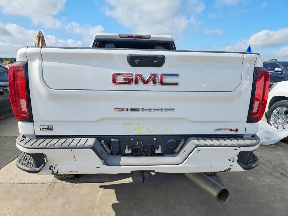 57839996 :رقم المزاد ، 1GT49PEY9MF312464 vin ، 2021 Gmc Sierra مزاد بيع