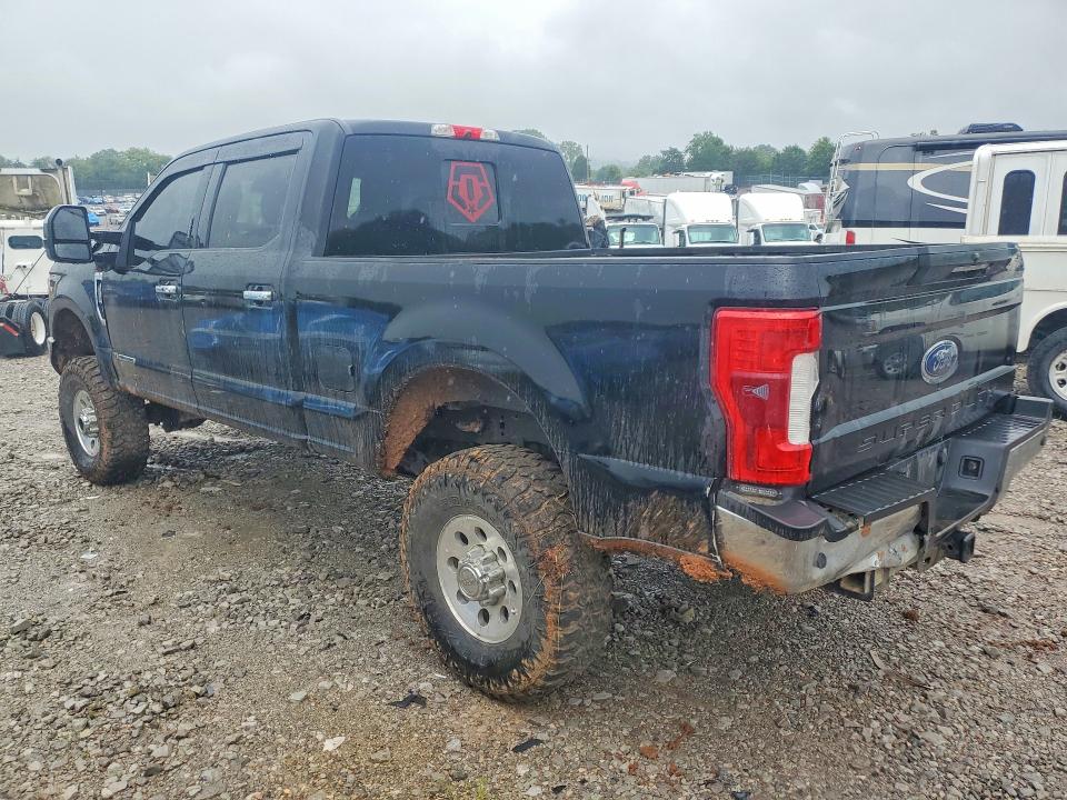 56095086 :رقم المزاد ، 1FT8W3BT8HED63431 vin ، 2017 Ford F350 مزاد بيع