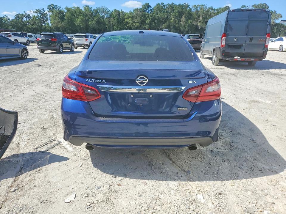 Продажа на аукционе авто 2018 Nissan Altima, vin: 1N4AL3AP2JC260091, номер лота: 55815376