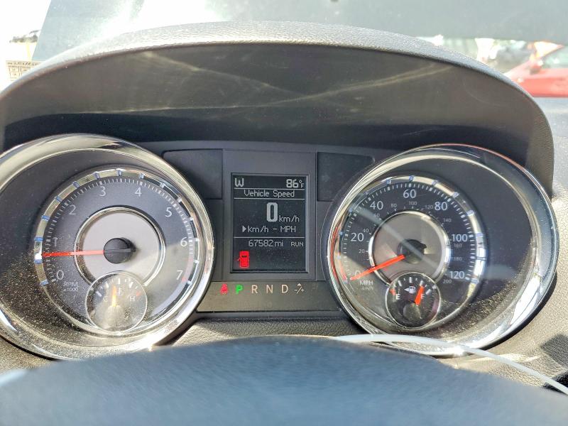 59228796 :رقم المزاد ، 2A4RR5DG1BR708651 vin ، 2011 Chrysler Town & Country مزاد بيع