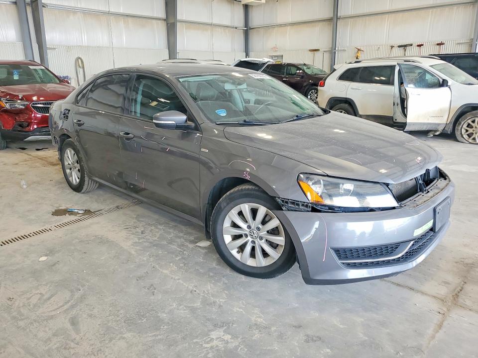 58160656 :رقم المزاد ، 1VWAS7A33EC120877 vin ، 2014 Volkswagen Passat مزاد بيع