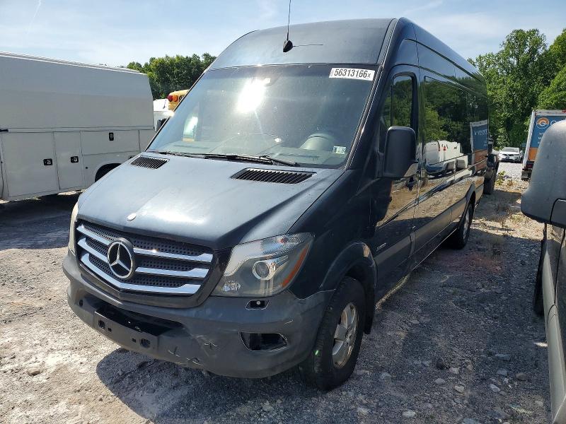 56313166 :رقم المزاد ، WDZPE8DC5F5976077 vin ، 2015 Mercedes-benz Sprinter مزاد بيع