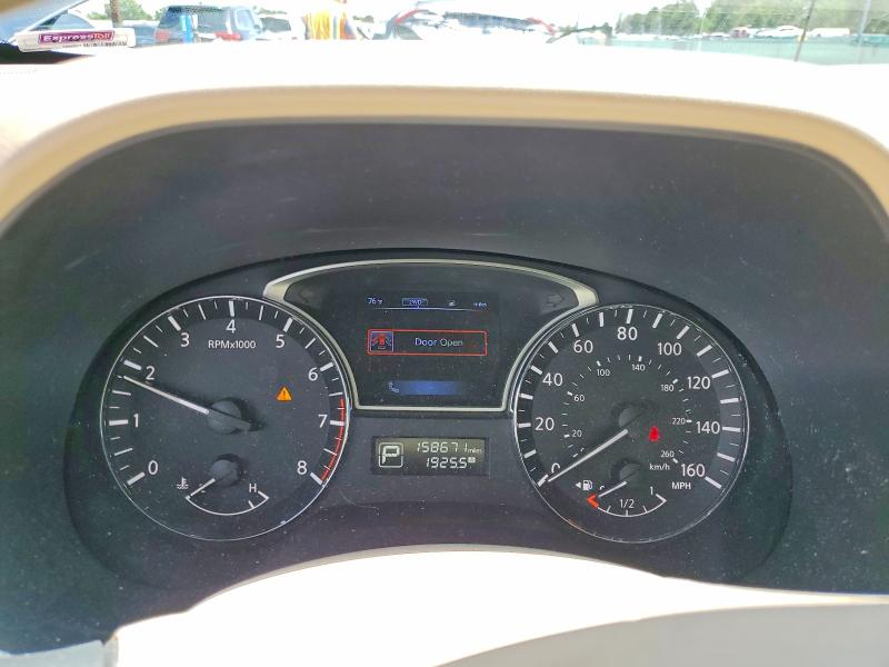 2015 Nissan Pathfinder მანქანა იყიდება აუქციონზე, vin: 5N1AR2MM2FC686533, აუქციონის ნომერი: 55434286