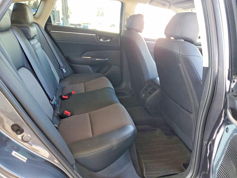 55923476 :رقم المزاد ، JHMZC5F18JC009233 vin ، 2018 Honda Clarity مزاد بيع