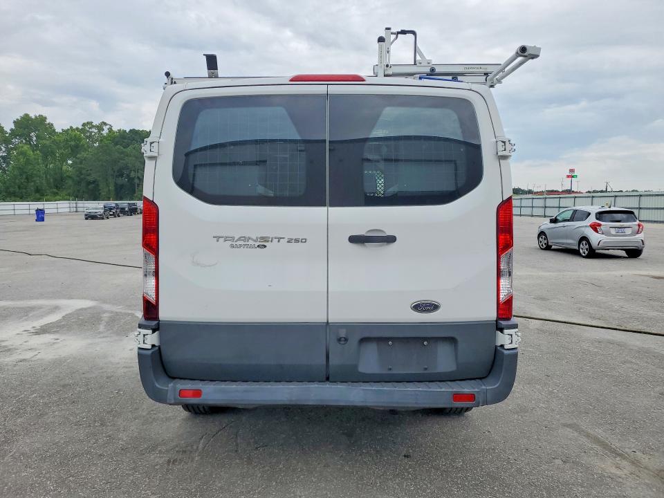 2016 Ford Transit მანქანა იყიდება აუქციონზე, vin: 1FTYR1ZM9GKA15566, აუქციონის ნომერი: 59000446