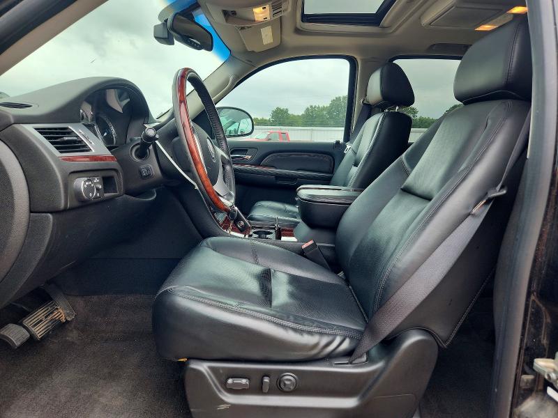 2009 Cadillac Escalade მანქანა იყიდება აუქციონზე, vin: 1GYFK23289R197841, აუქციონის ნომერი: 58894206
