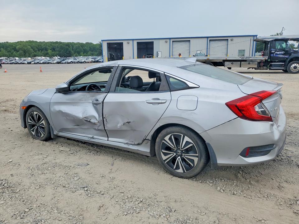 Продаж на аукціоні авто 2018 Honda Civic, vin: JHMFC1F78JX026204, номер лоту: 58534146
