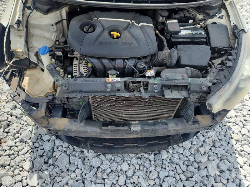 58358366 :رقم المزاد ، KNAFK4A68F5334655 vin ، 2015 Kia Forte مزاد بيع