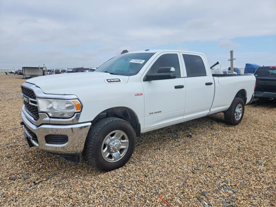 57352556 :رقم المزاد ، 3C6UR5HJ9NG139362 vin ، 2022 Ram 2500 مزاد بيع