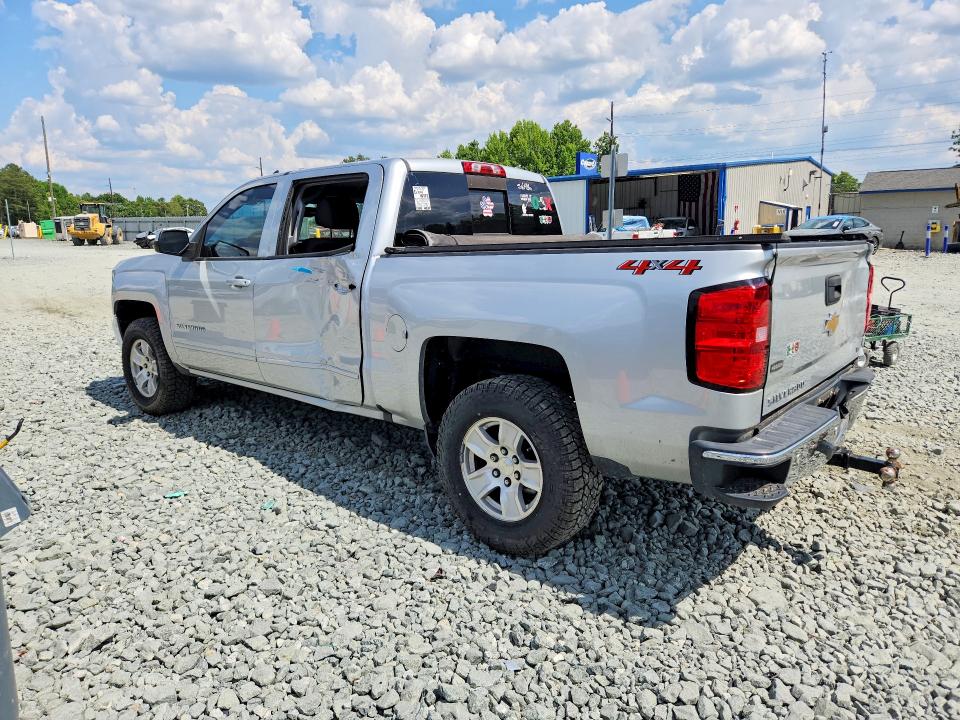 2018 Chevrolet Silverado მანქანა იყიდება აუქციონზე, vin: 3GCUKREC5JG171438, აუქციონის ნომერი: 57053136