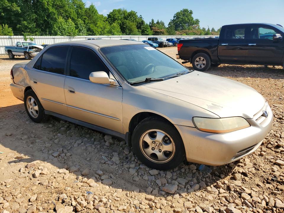 2001 Honda Accord მანქანა იყიდება აუქციონზე, vin: 1HGCG56481A028965, აუქციონის ნომერი: 56840936