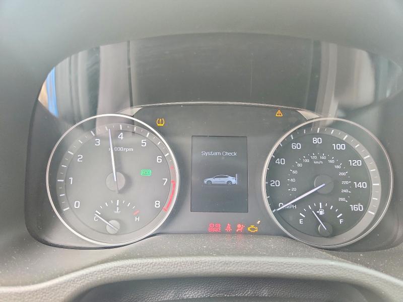 Продажа на аукционе авто 2018 Hyundai Elantra, vin: 5NPD84LF1JH357435, номер лота: 52453386