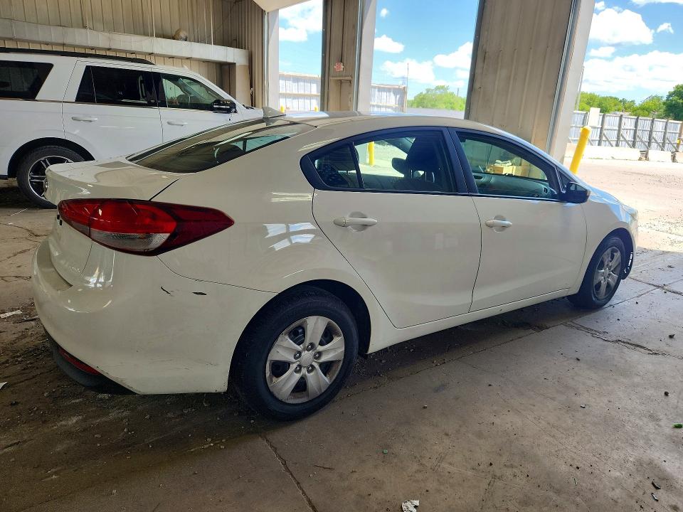 Продажа на аукционе авто 2017 Kia Forte, vin: 3KPFK4A78HE158659, номер лота: 57173216