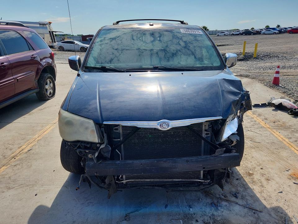 2008 Chrysler Town & Country მანქანა იყიდება აუქციონზე, vin: 2A8HR64X08R765819, აუქციონის ნომერი: 58639916