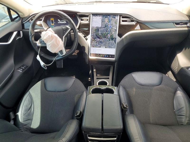2014 Tesla Model S მანქანა იყიდება აუქციონზე, vin: 5YJSA1H10EFP53321, აუქციონის ნომერი: 57736336