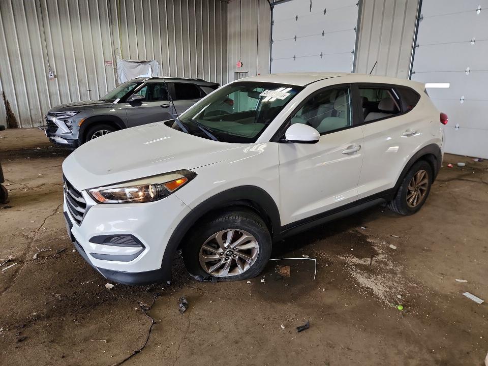 2017 Hyundai Tucson მანქანა იყიდება აუქციონზე, vin: KM8J23A42HU358749, აუქციონის ნომერი: 57134056