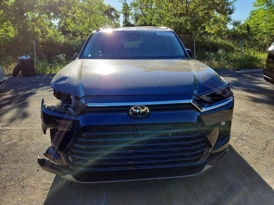 2026 Toyota Grand Highlander Hybrid მანქანა იყიდება აუქციონზე, vin: 5TDACAB53TS074864, აუქციონის ნომერი: 57563146