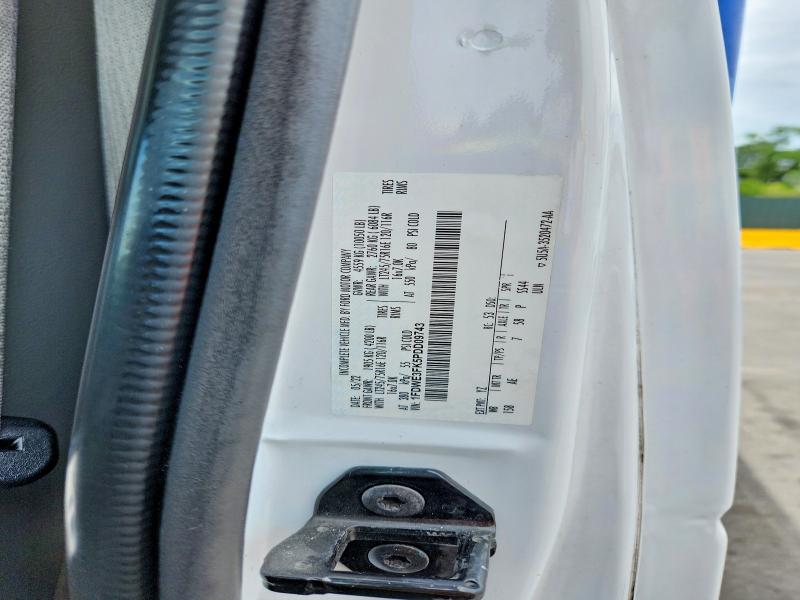 55572916 :رقم المزاد ، 1FDWE3FK5PDD09743 vin ، 2023 Ford E350 مزاد بيع