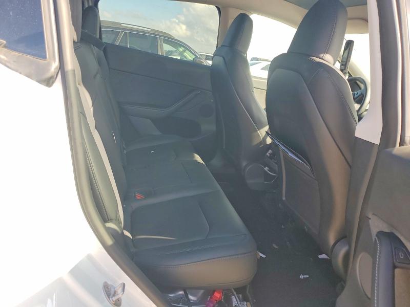 55132446 :رقم المزاد ، 7SAYGDEE0PA077165 vin ، 2023 Tesla Model Y مزاد بيع