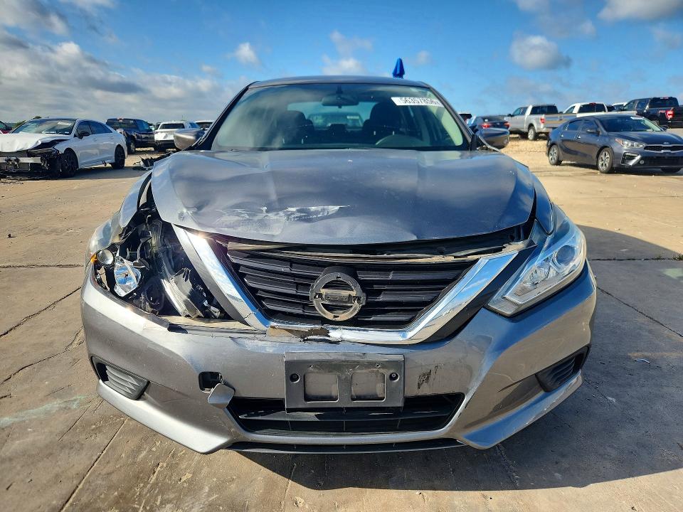 2017 Nissan Altima მანქანა იყიდება აუქციონზე, vin: 1N4AL3AP5HN334442, აუქციონის ნომერი: 56357856