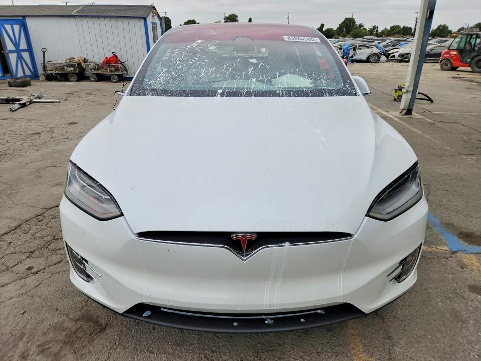 2021 Tesla Model X მანქანა იყიდება აუქციონზე, vin: 5YJXCDE21MF311418, აუქციონის ნომერი: 85604505