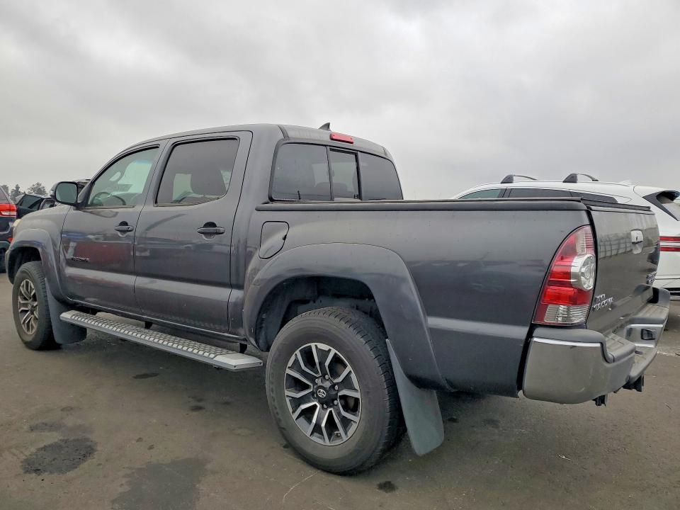 Продажа на аукционе авто 2015 Toyota Tacoma, vin: 3TMJU4GN6FM188501, номер лота: 57298586