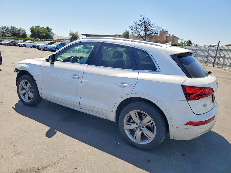 Продажа на аукционе авто 2018 Audi Q5, vin: WA1BNAFYXJ2079562, номер лота: 58598326