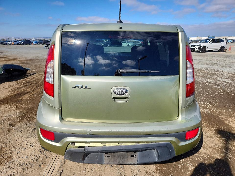 58304376 :رقم المزاد ، KNDJT2A64D7569571 vin ، 2013 Kia Soul مزاد بيع