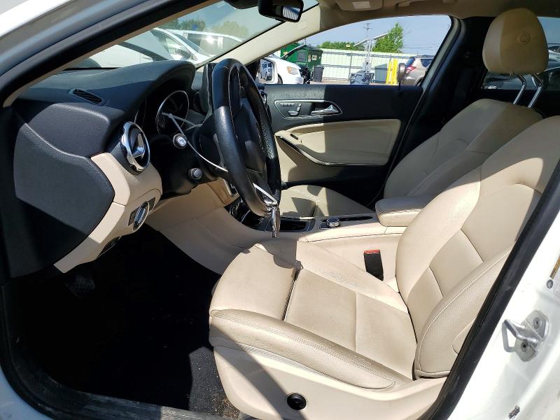 53031436 :رقم المزاد ، WDCTG4GB8JJ379777 vin ، 2018 Mercedes-benz Gla مزاد بيع