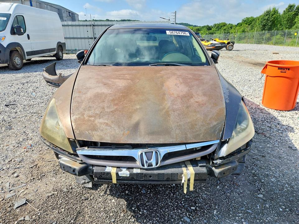 2006 Honda Accord მანქანა იყიდება აუქციონზე, vin: 1HGCM56846A126913, აუქციონის ნომერი: 58764796