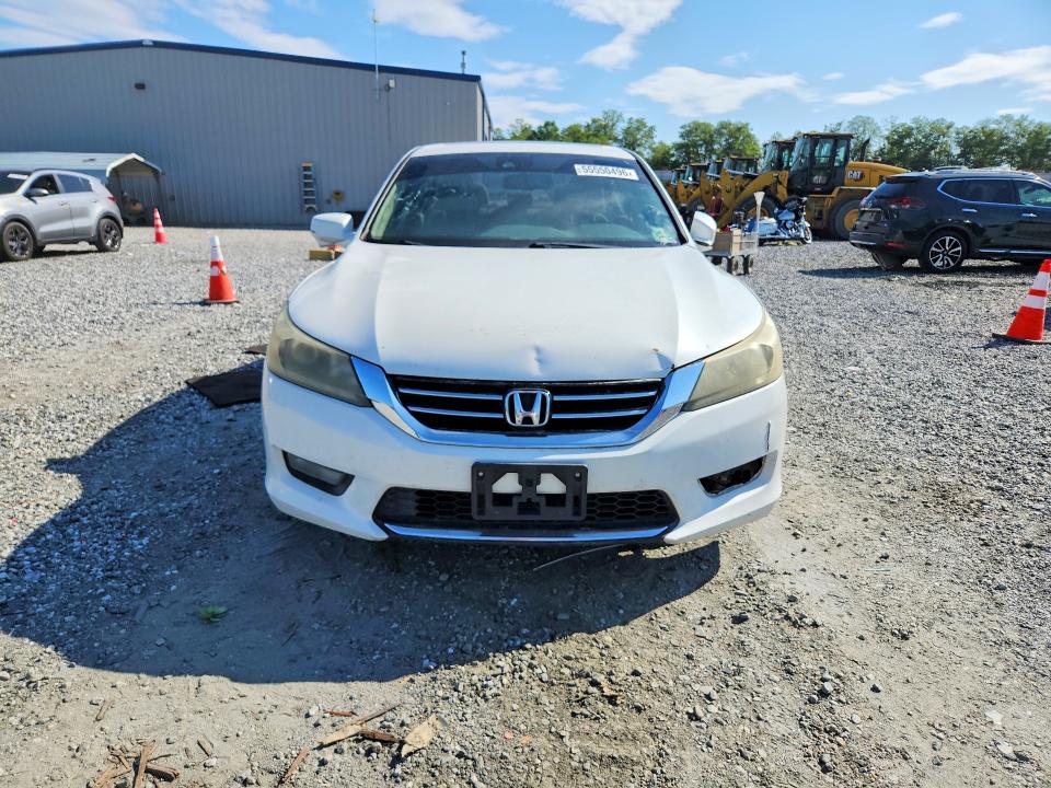 2015 Honda Accord მანქანა იყიდება აუქციონზე, vin: 1HGCR3F8XFA020245, აუქციონის ნომერი: 55550496