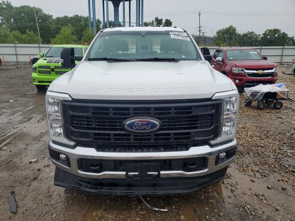 57874456 :رقم المزاد ، 1FT8W3DT5SED00730 vin ، 2025 Ford F350 مزاد بيع