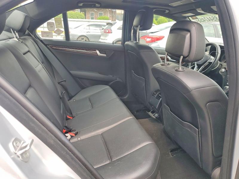 Продажа на аукционе авто 2012 Mercedes-benz C, vin: WDDGF8BB7CR239996, номер лота: 85447455