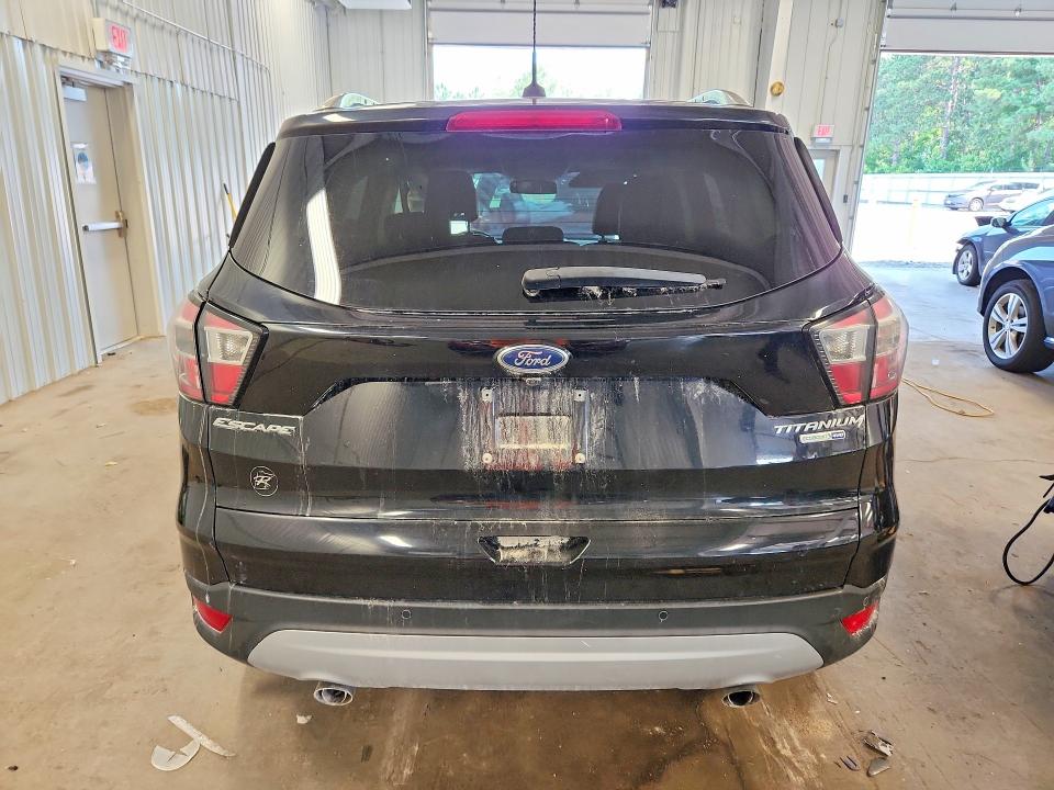 Продаж на аукціоні авто 2017 Ford Escape, vin: 1FMCU9J9XHUC86233, номер лоту: 58897066