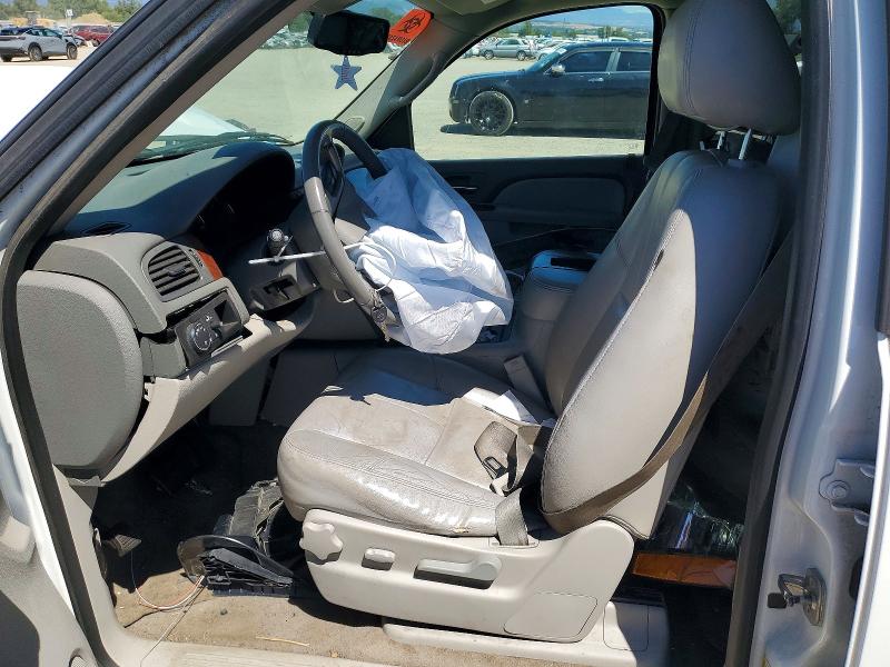 59144726 :رقم المزاد ، 1GNSCBE00ER231477 vin ، 2014 Chevrolet Tahoe مزاد بيع