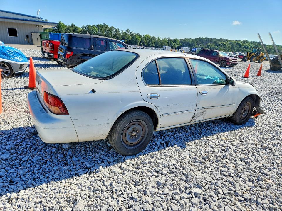 1997 Nissan Maxima მანქანა იყიდება აუქციონზე, vin: JN1CA21D5VT215633, აუქციონის ნომერი: 56062036