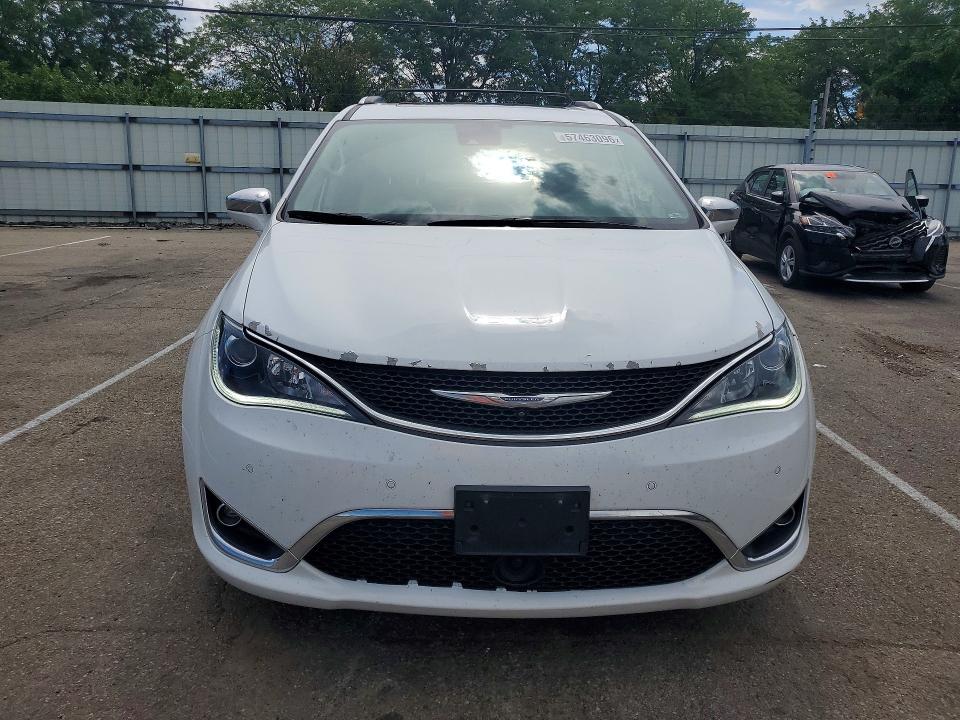 Продажа на аукционе авто 2017 Chrysler Pacifica, vin: 2C4RC1GG1HR637794, номер лота: 57463096