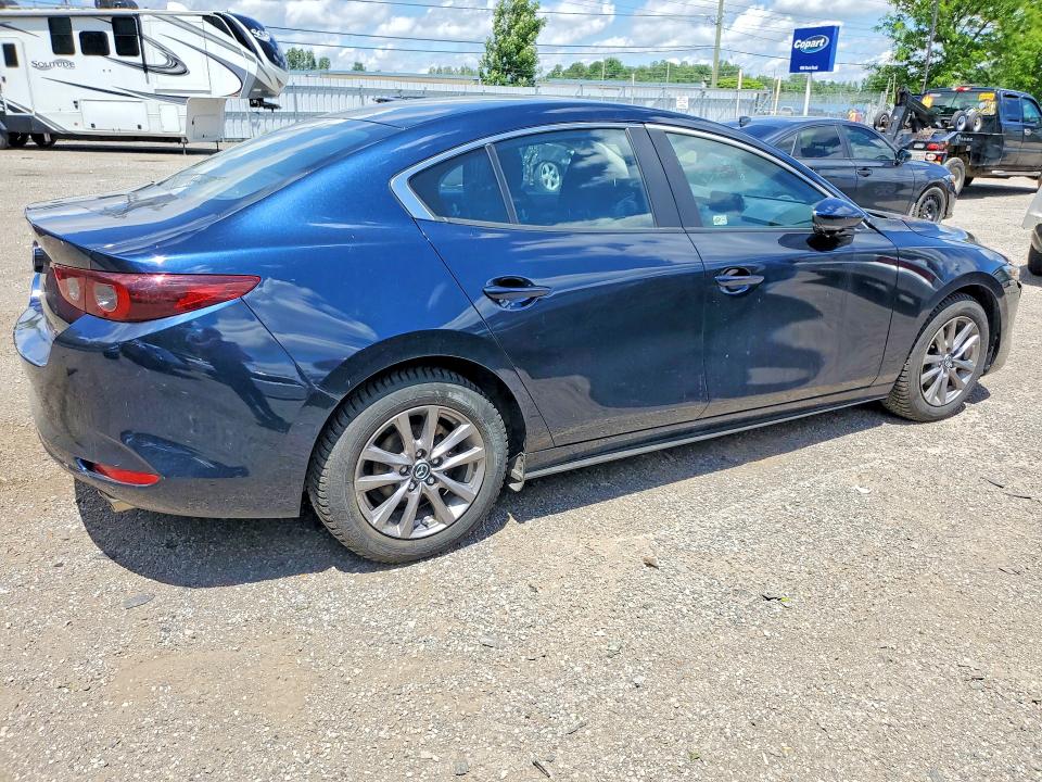 Продажа на аукционе авто 2022 Mazda 3, vin: JM1BPAB77N1500744, номер лота: 57602326