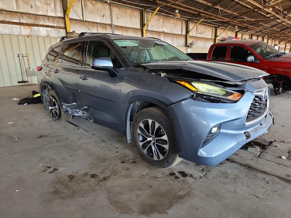 58844746 :رقم المزاد ، 5TDHZRBH3LS029641 vin ، 2020 Toyota Highlander مزاد بيع