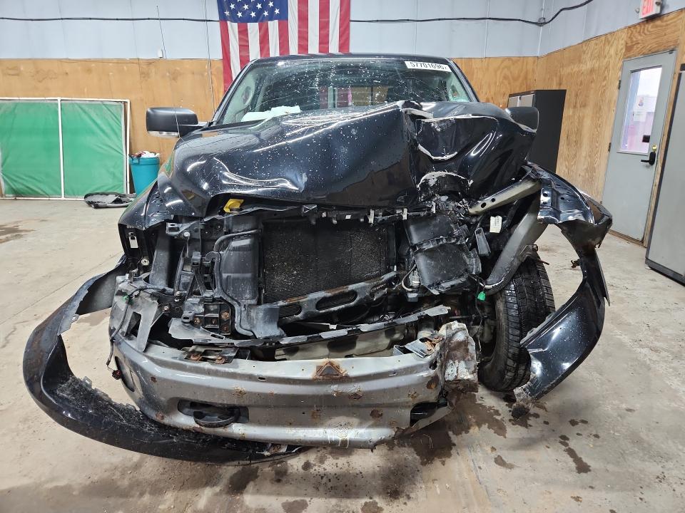 57701696 :رقم المزاد ، 1C6RR7LT4DS508470 vin ، 2013 Ram 1500 مزاد بيع