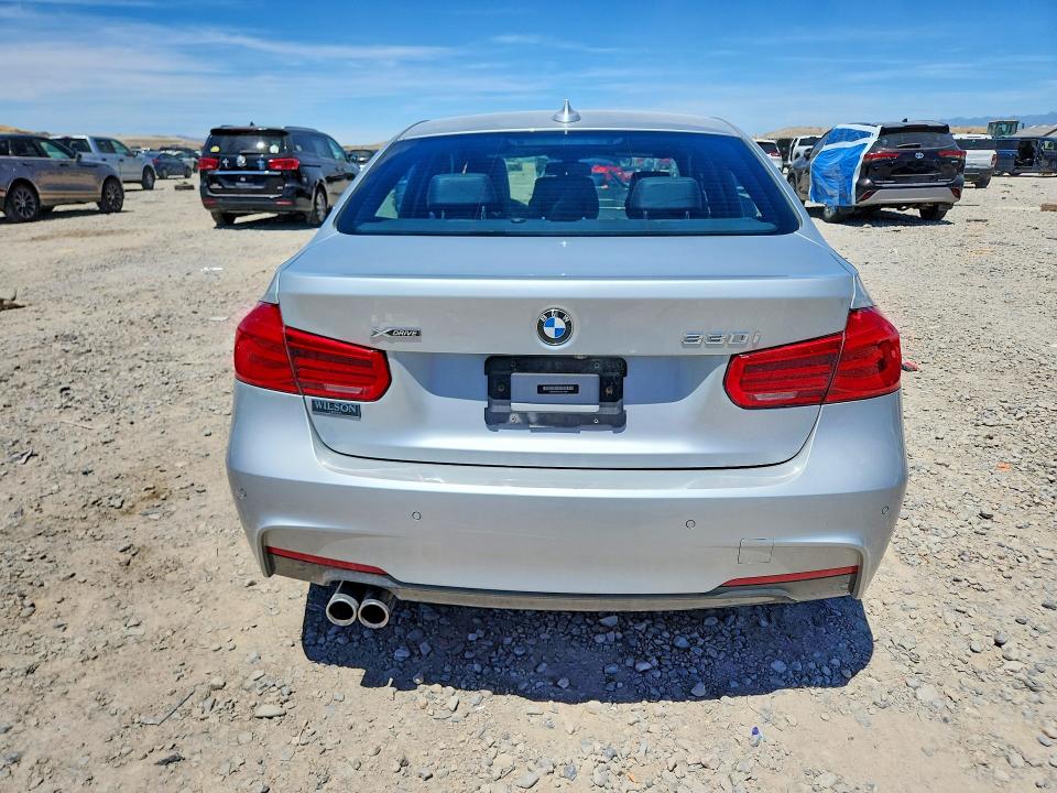 57522116 :رقم المزاد ، WBA8D9C5XJA013348 vin ، 2018 Bmw 330 مزاد بيع