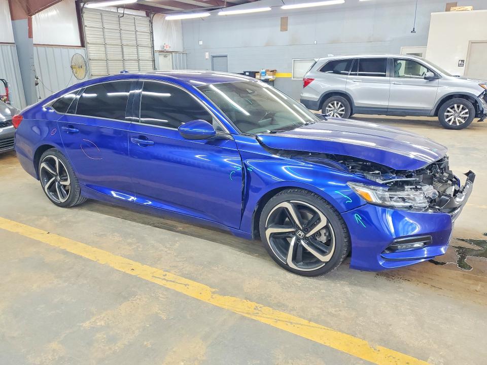 Продаж на аукціоні авто 2018 Honda Accord, vin: 1HGCV1F31JA125737, номер лоту: 59134916
