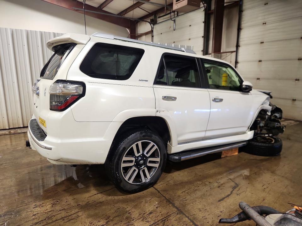 Продажа на аукционе авто 2018 Toyota 4runner, vin: JTEBU5JRXJ5500514, номер лота: 57319536