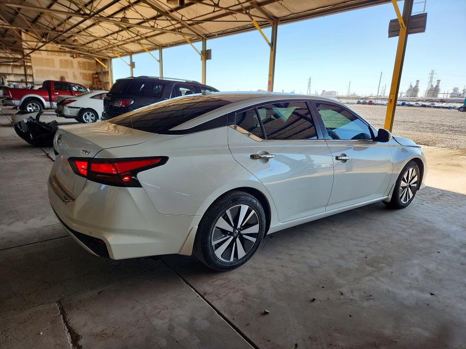 Продажа на аукционе авто 2022 Nissan Altima, vin: 1N4BL4DV7NN347368, номер лота: 56618666