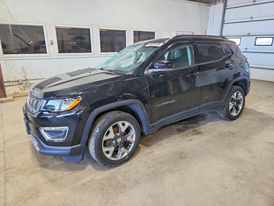 58238196 :رقم المزاد ، 3C4NJDCB7JT199429 vin ، 2018 Jeep Compass مزاد بيع
