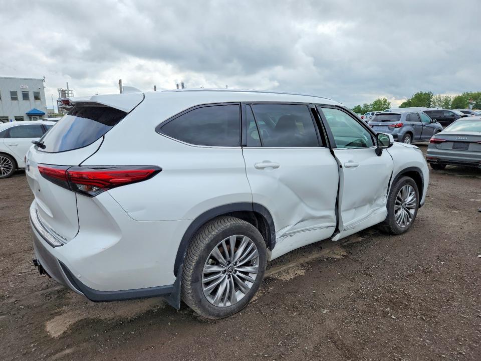 Продаж на аукціоні авто 2022 Toyota Highlander, vin: 5TDFZRBH5NS199896, номер лоту: 58723336