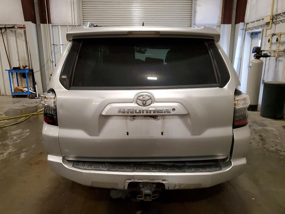 56185596 :رقم المزاد ، JTEZU5JR4G5130605 vin ، 2016 Toyota 4runner مزاد بيع