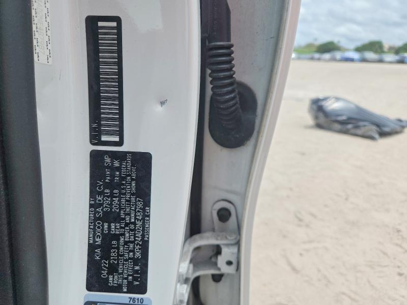 56826096 :رقم المزاد ، 3KPF24AD2NE487987 vin ، 2022 Kia Forte مزاد بيع