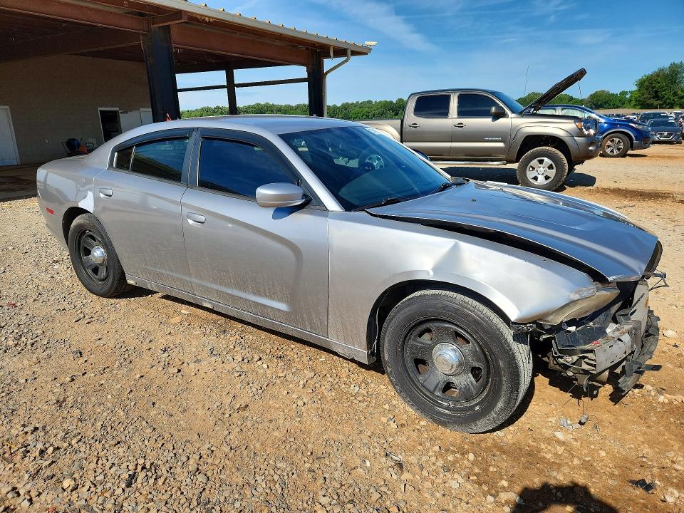 57488336 :رقم المزاد ، 2C3CDXBG8DH570337 vin ، 2013 Dodge Charger مزاد بيع