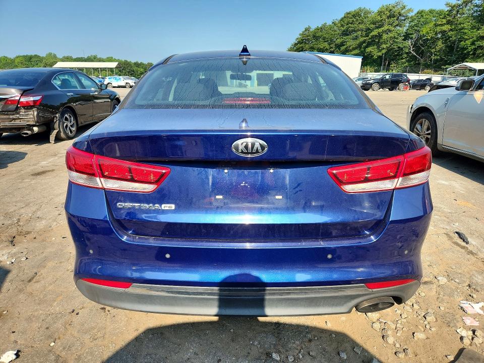 59078376 :رقم المزاد ، 5XXGT4L37JG207634 vin ، 2018 Kia Optima مزاد بيع